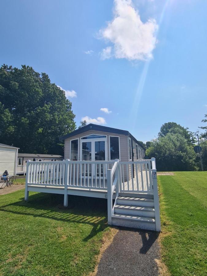 Flawless Caravan Hire Blackpool Exterior photo